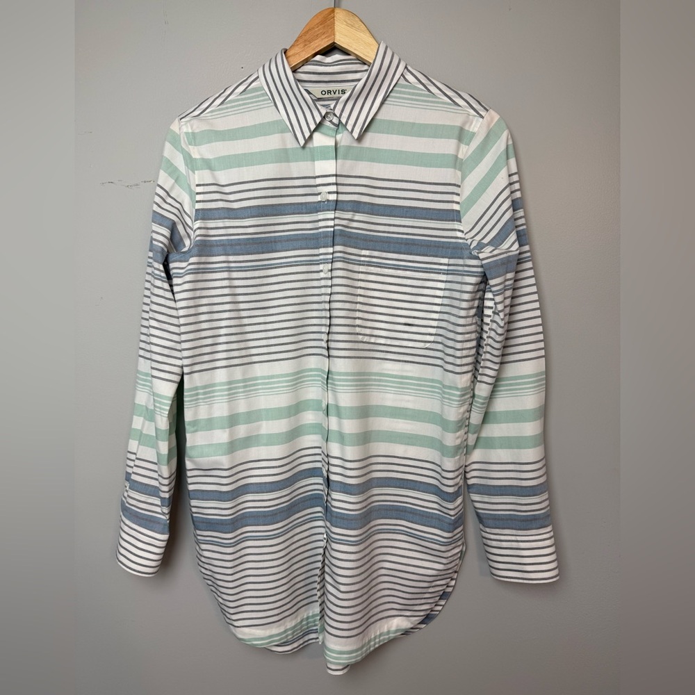 Orvis women’s multi colored Button‎ down shirt - size 10 (medium)
